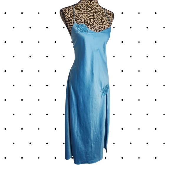 SILK AND SATIN Blue Satin Nightgown with Rose Details - Picture 2 of 4